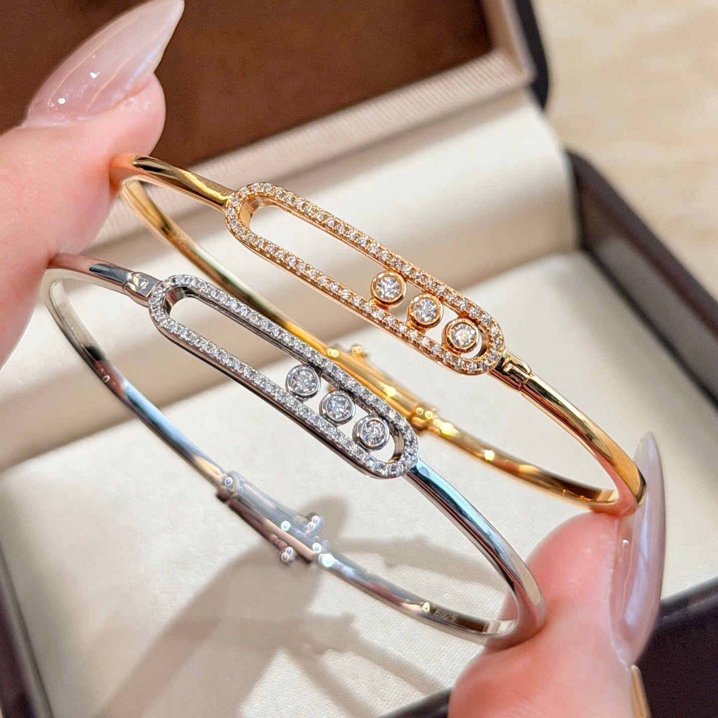 [Mystic JURI]Move Pavé Diamond Bangle Bracelet M
