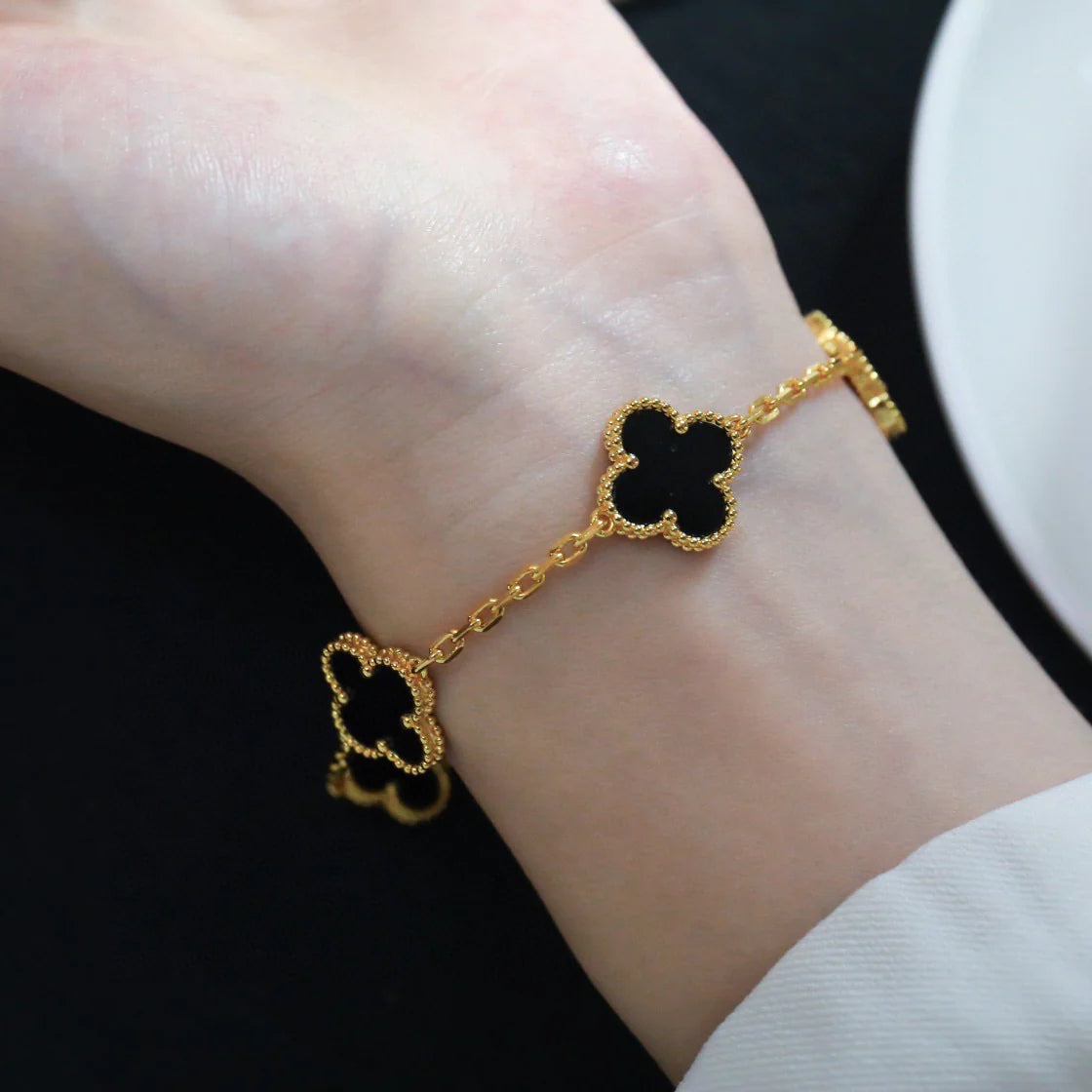 [Mystic-new] CLOVER 5 MOTIF ONYXS BRACELET COLLECTION