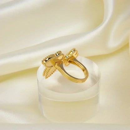 [Mystic]LUCKY BETWEEN THE FINGER RING