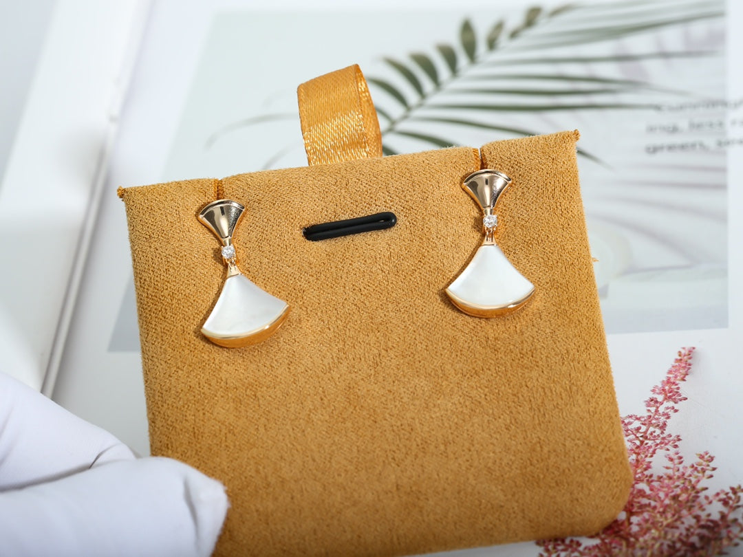 [Mystic]DREAM MOP PINK GOLD EARRINGS