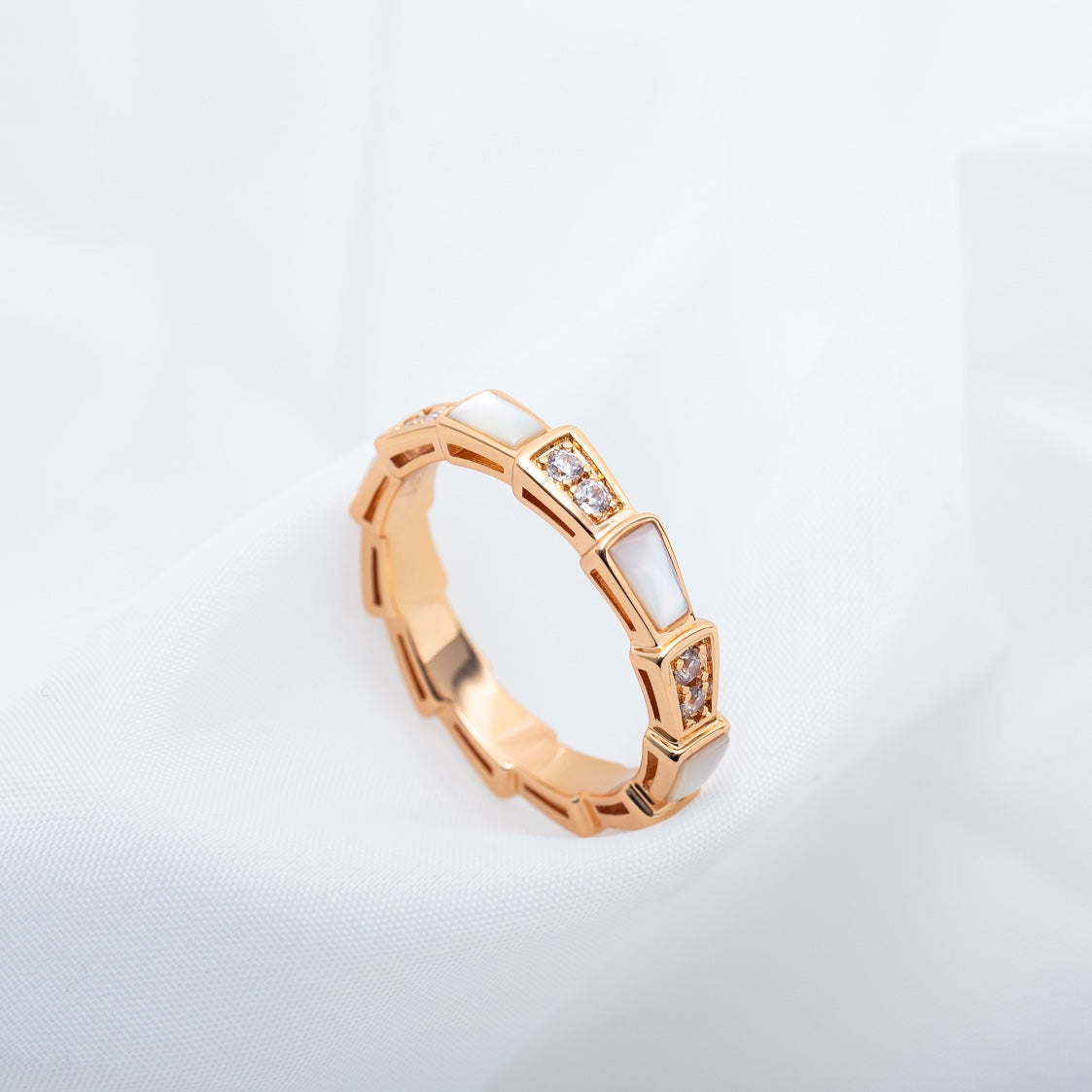 [Mystic]SERPENTI RING PINK GOLD DIAMOND MOP 3MM
