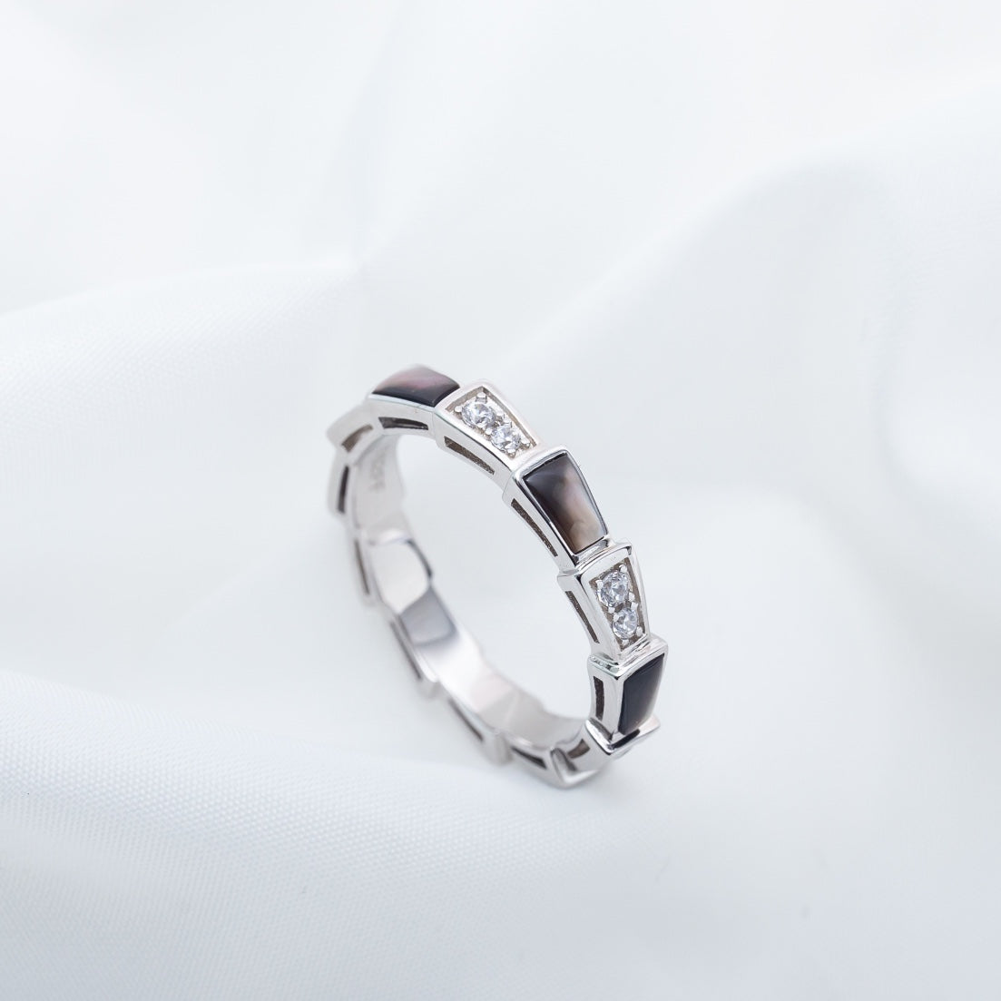 [Mystic]SERPENTI RING SILVER  DIAMOND BLACK MOP 3MM