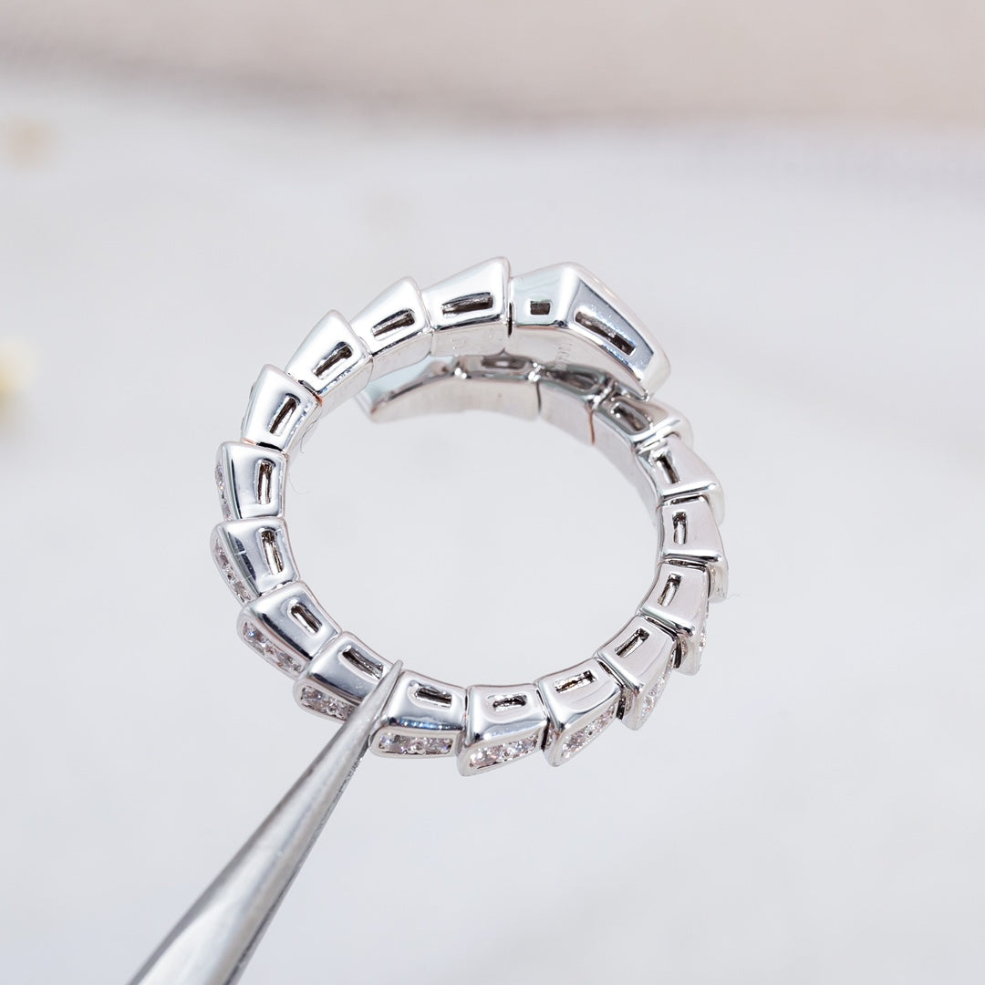 [ミスティック]セルペンティリング シルバー ダイヤモンドパヴェ 4mm