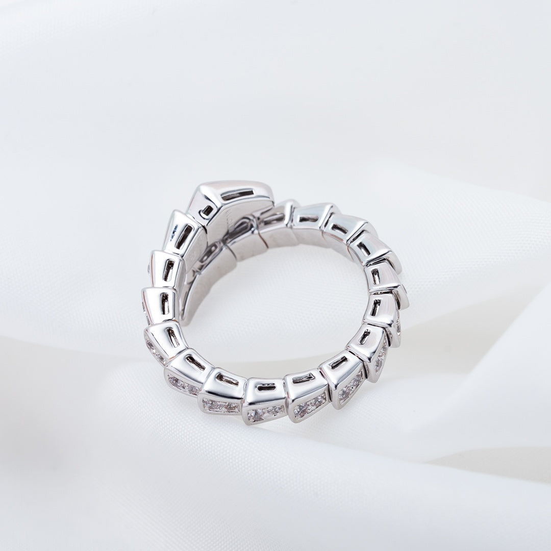 [ミスティック]セルペンティリング シルバー ダイヤモンドパヴェ 4mm