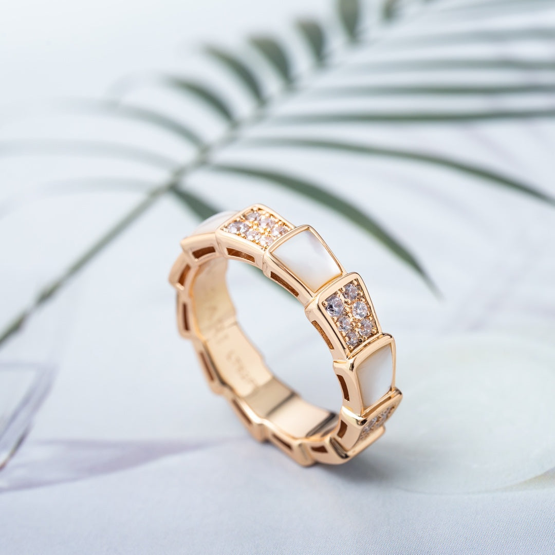 [Mystic]SERPENTI RING PINK GOLD MOP DIAMOND PAVED 4MM