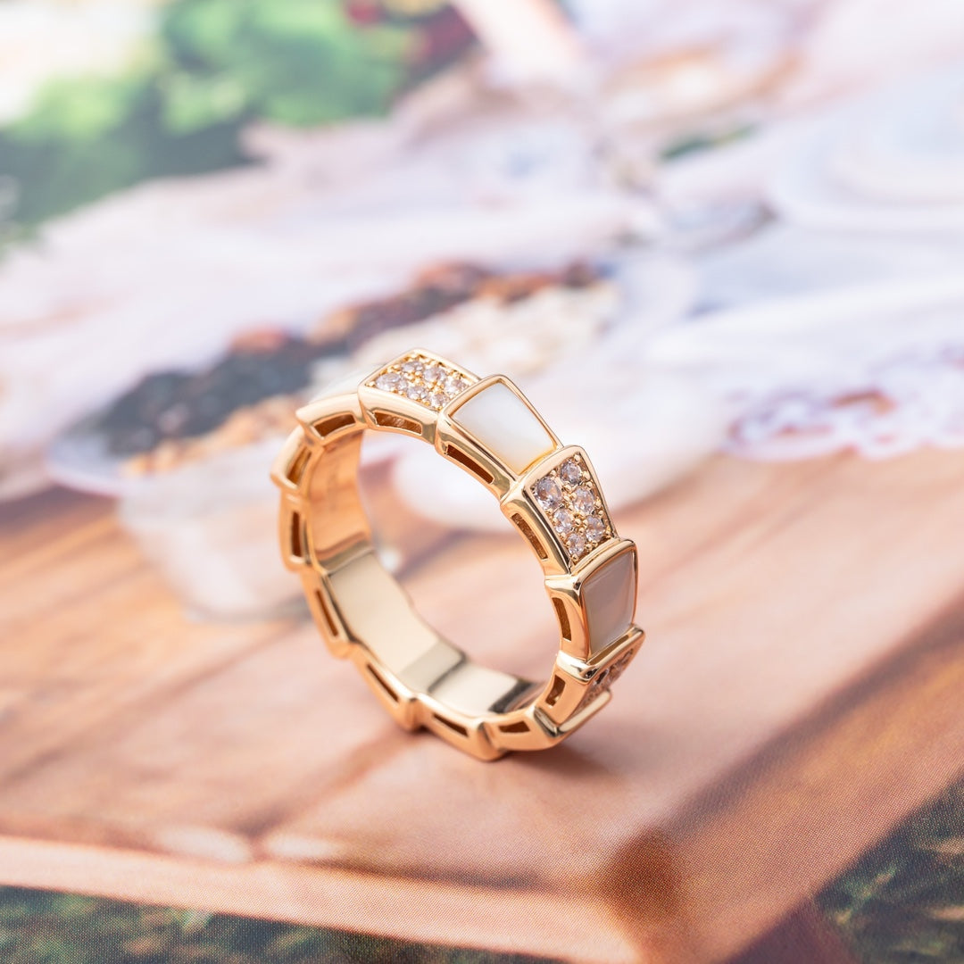 [Mystic]SERPENTI RING PINK GOLD MOP DIAMOND PAVED 4MM
