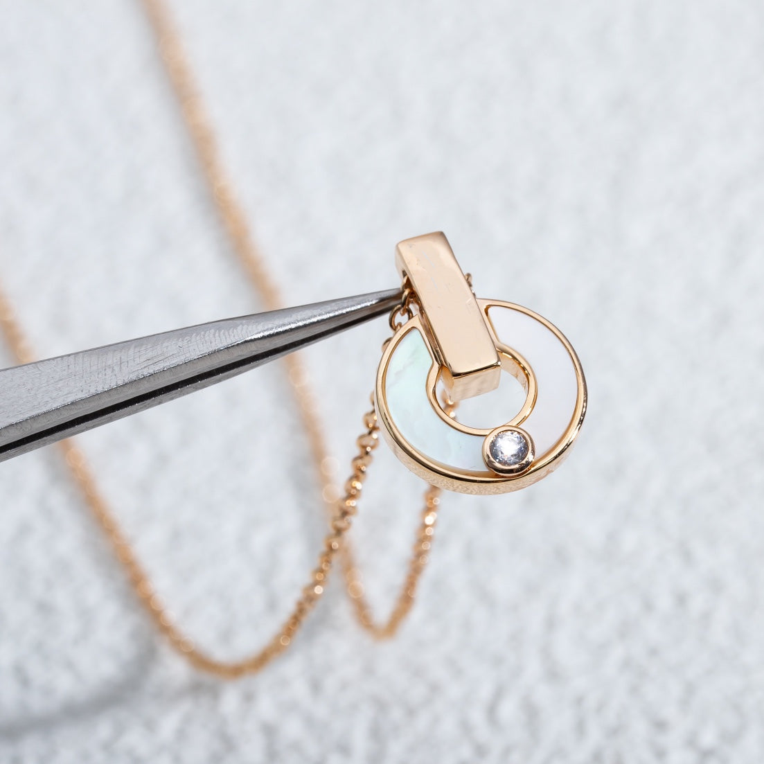 [Mystic]GARI NECKLACE PINK GOLD MOP