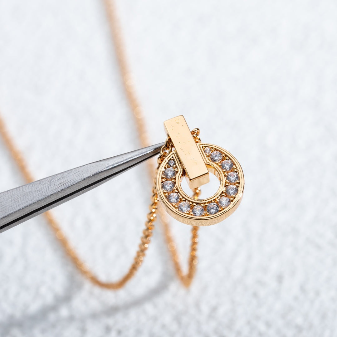 [Mystic]GARI NECKLACE PINK GOLD DIAMOND