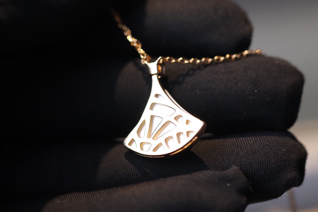 [Mystic]DREAM NECKLACE WHITE MOP PINK GOLD 1 DIAMOND