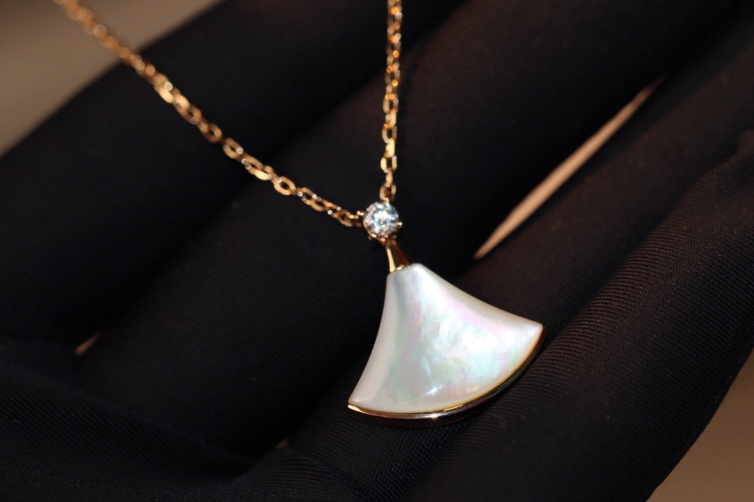 [Mystic]DREAM NECKLACE WHITE MOP PINK GOLD 1 DIAMOND