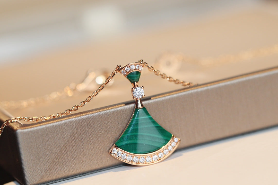 [Mystic]DREAM NECKLACE MALACHITE DIAMOND