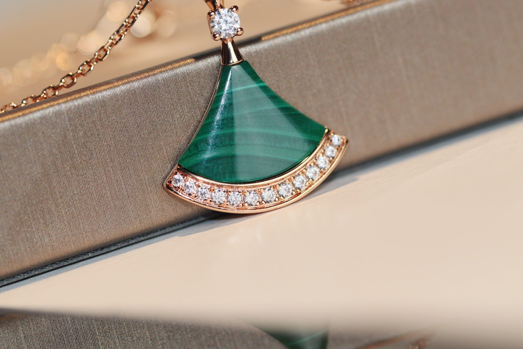 [Mystic]DREAM NECKLACE MALACHITE DIAMOND