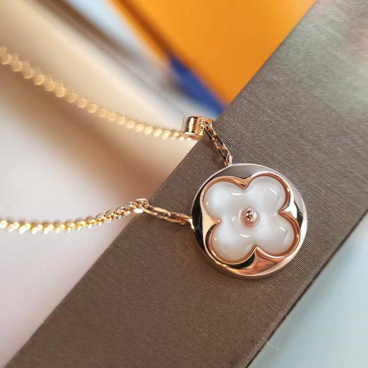 [Mystic]SUN MOP GOLD 1 DIAMOND NECKLACE