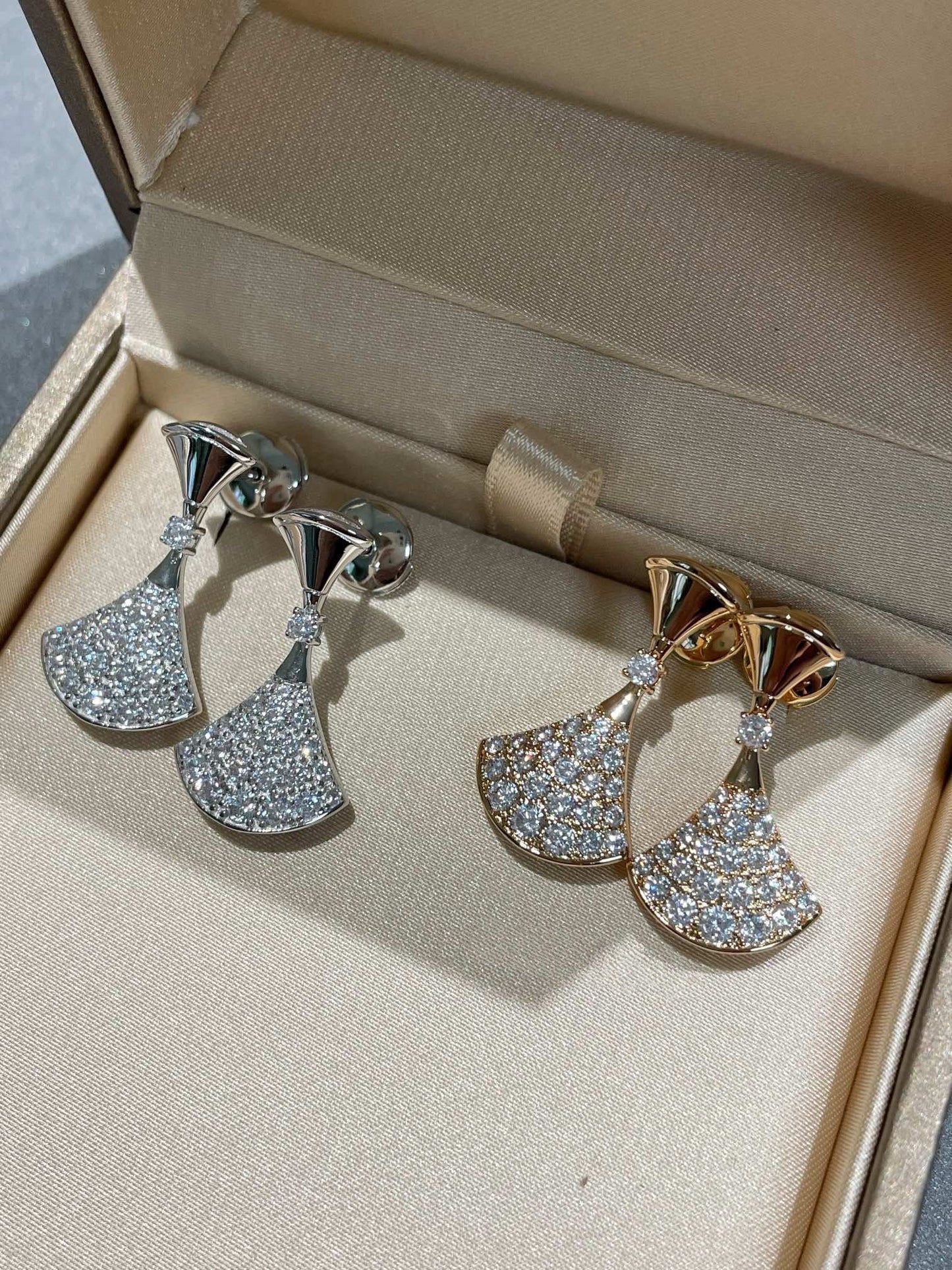 [Mystic]DREAM EARRINGS DIAMOND