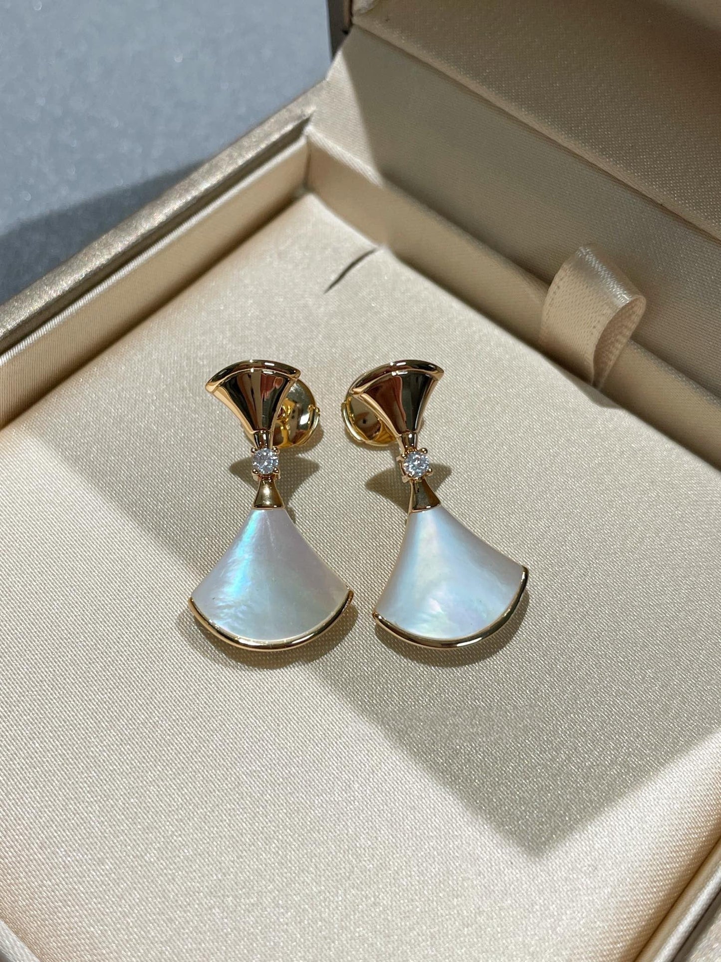[Mystic]DREAM MOP 1 DIAMOND EARRINGS