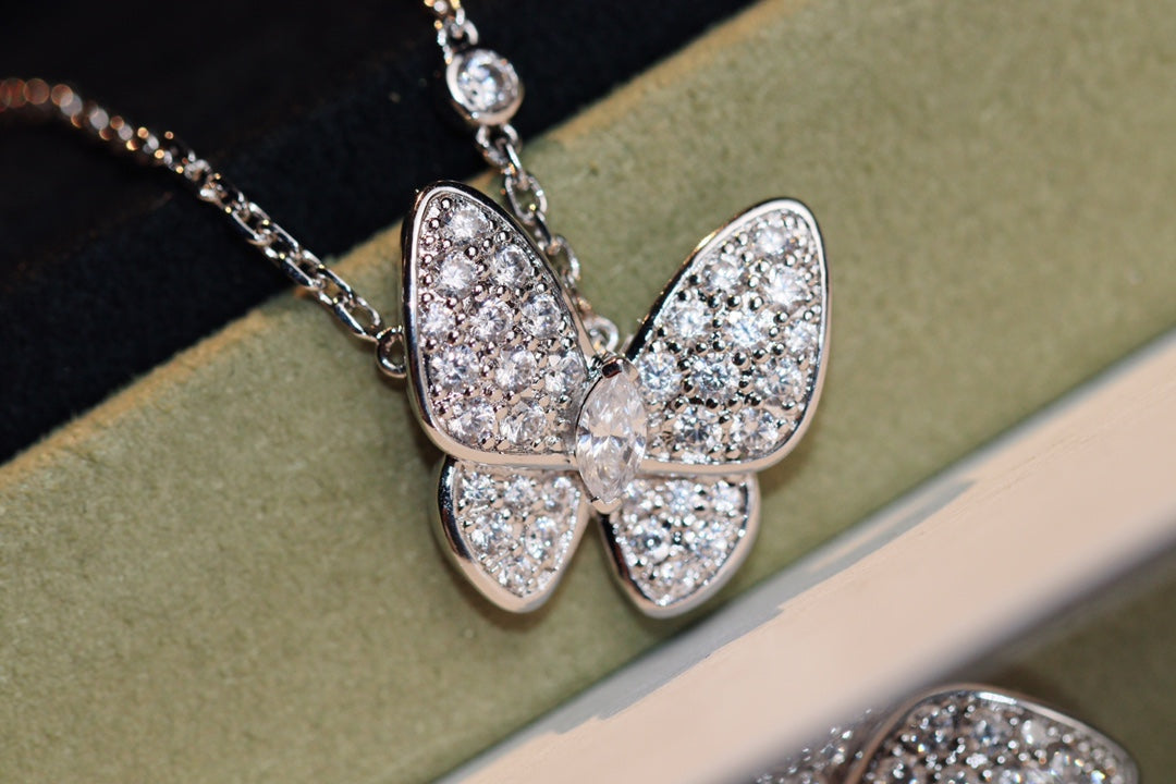 [Mystic]BUTTERFLY DIAMOND NECKLACE