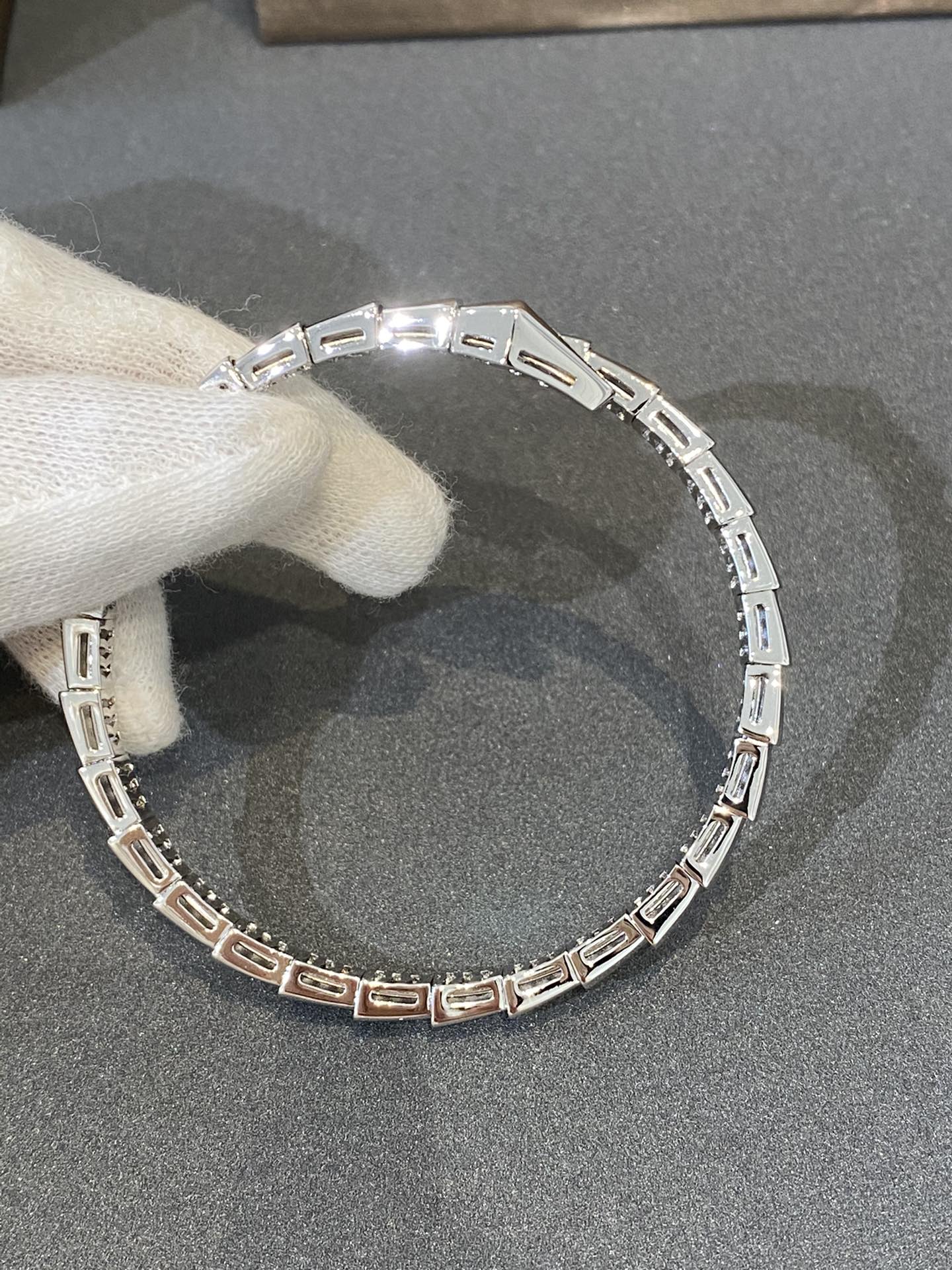 [Mystic]SERPENTI BRACELET DIAMONDS SILVER