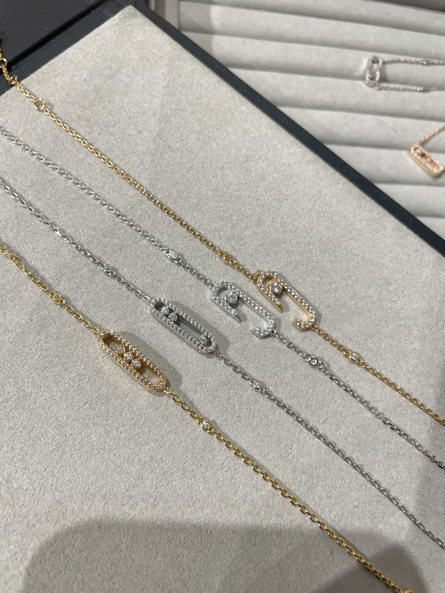 [Mystic JURI]BABY MOVE DIAMOND BRACELET
