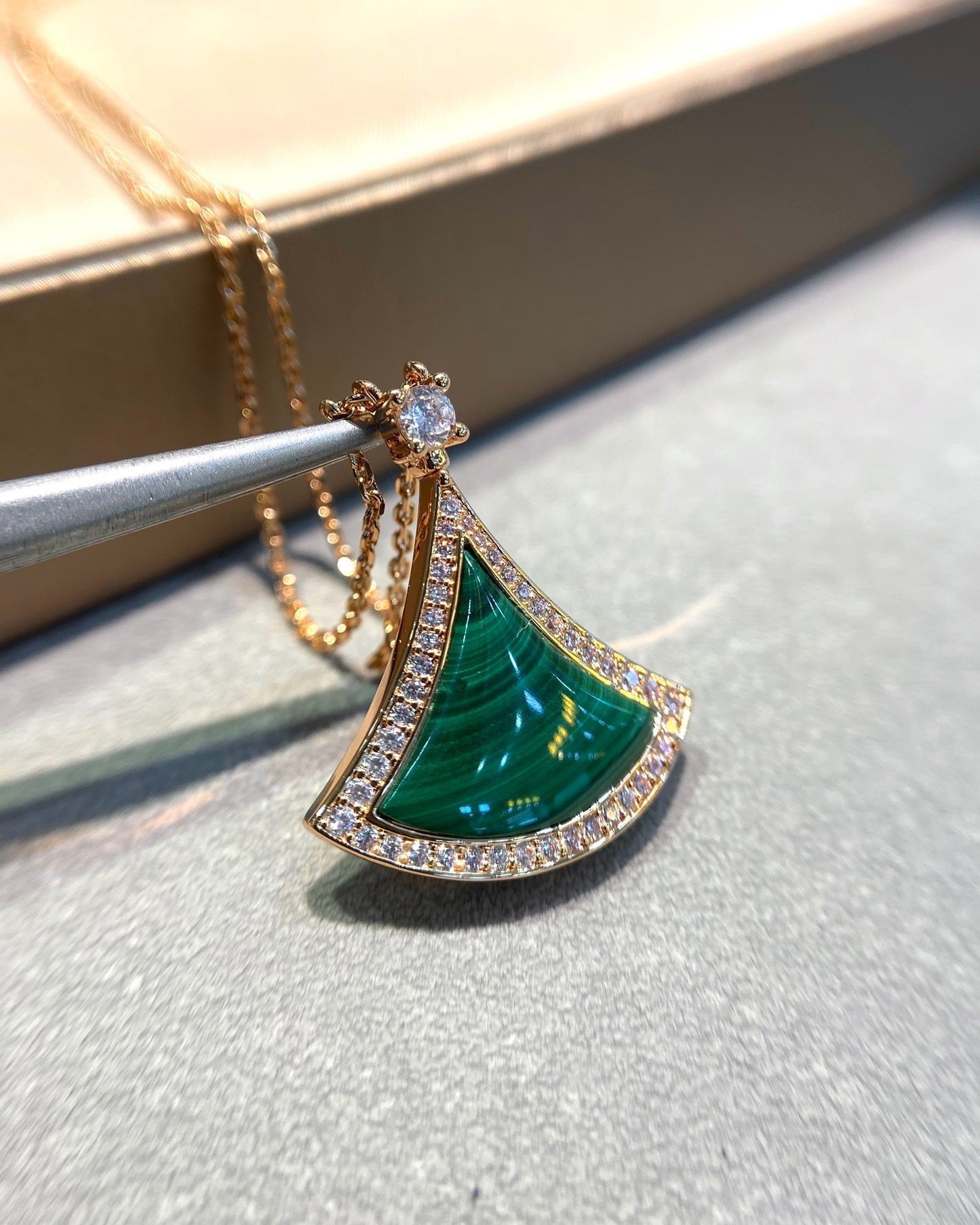 [Mystic]DREAM MALACHITE DIAMOND PAVED PINK GOLD NECKLACE