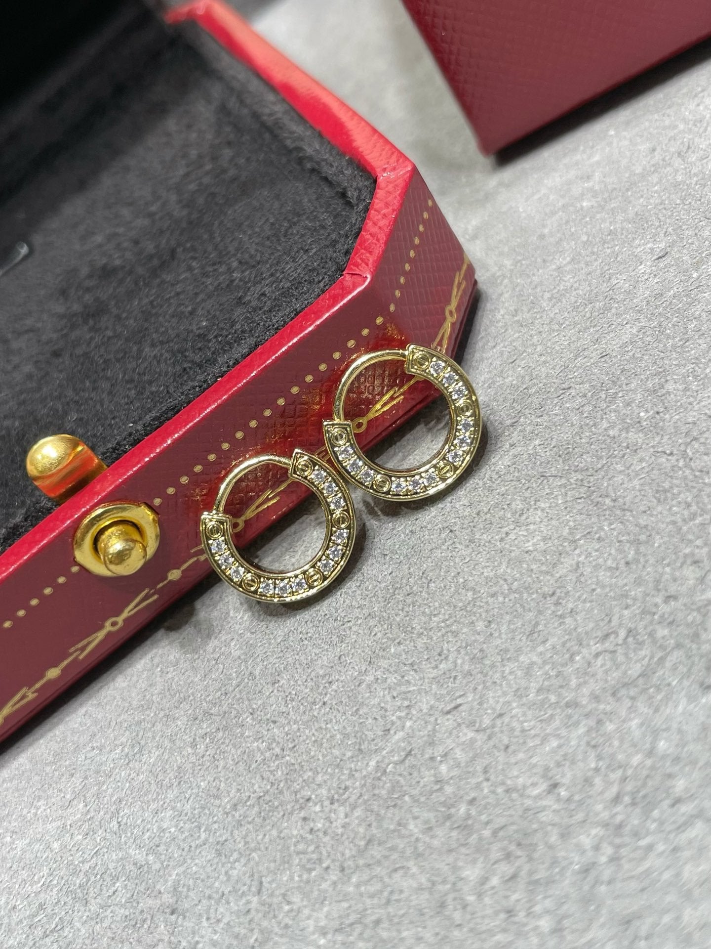 [Mystic]LOVE DIAMOND EARRINGS