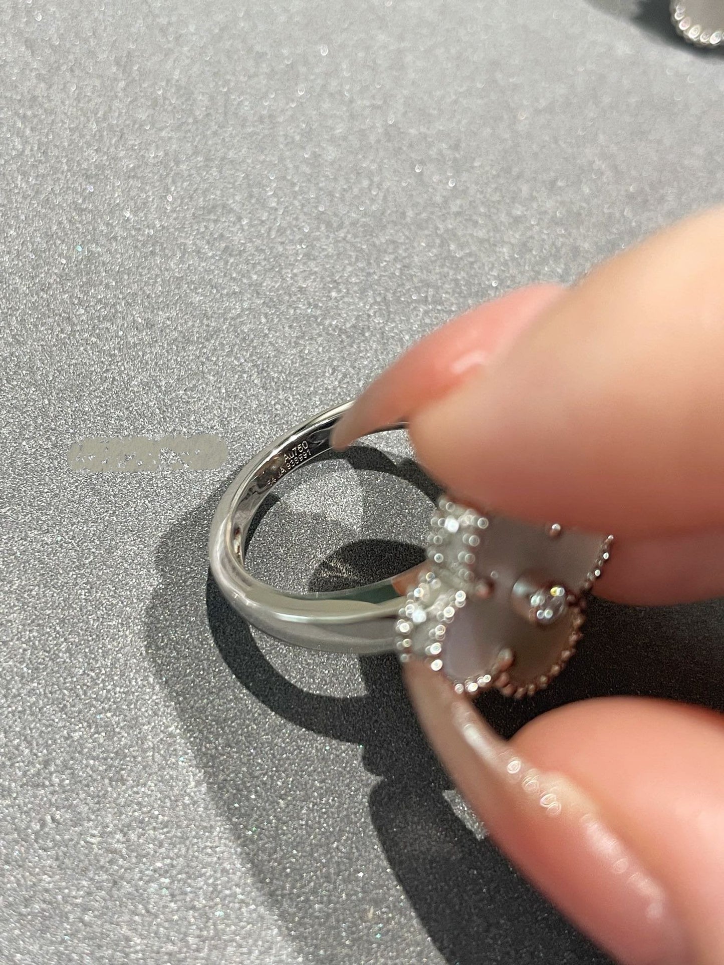 [ミスティック]クローバー シルバー モップ ダイヤモンド リング