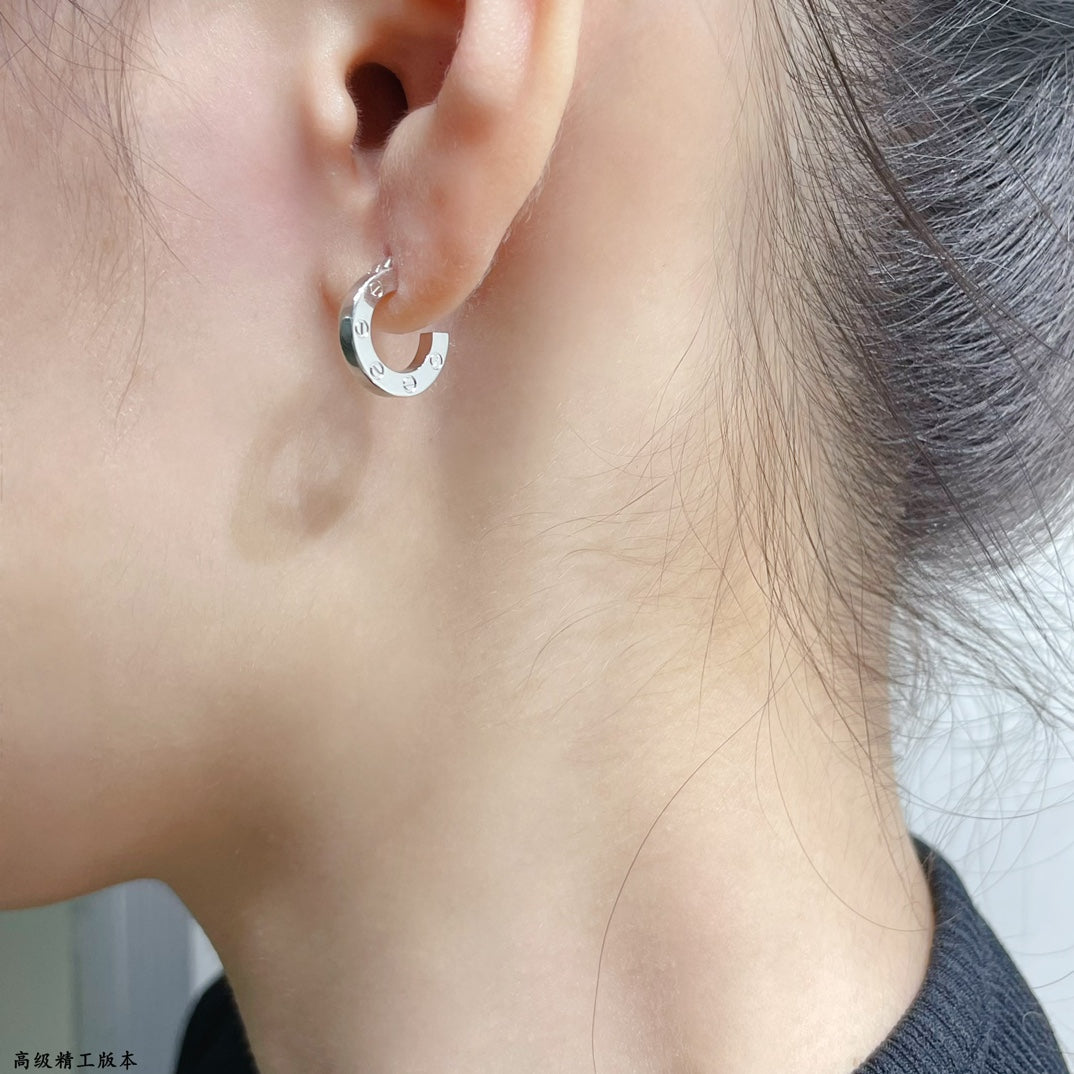 [Mystic]LOVE MINI EARRINGS
