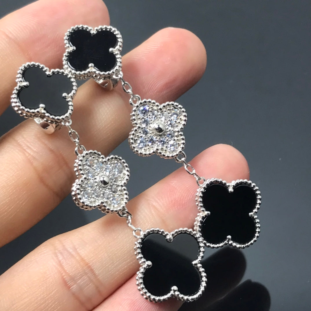 [Mystic]CLOVER 3 MOTIF DIAMOND ONYX SILVER EARRINGS