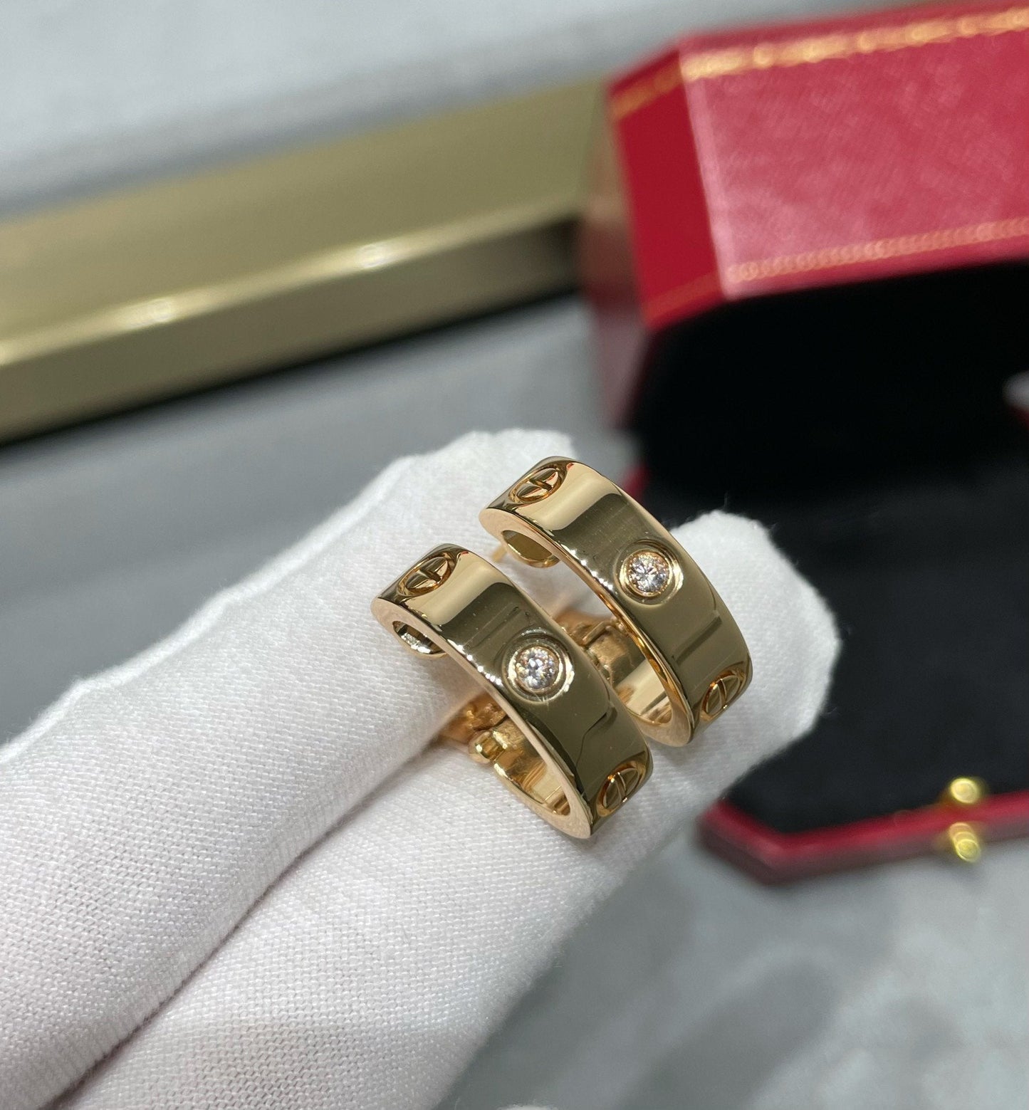 [Mystic]LOVE 5.5MM 1 DIAMOND EARRINGS