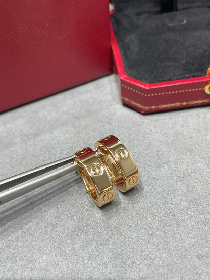 [Mystic]LOVE 5.5MM EARRINGS