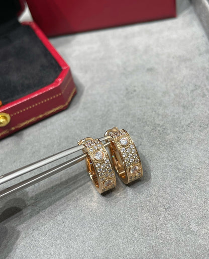 [Mystic]LOVE 5.5MM DIAMOND PAVED EARRINGS