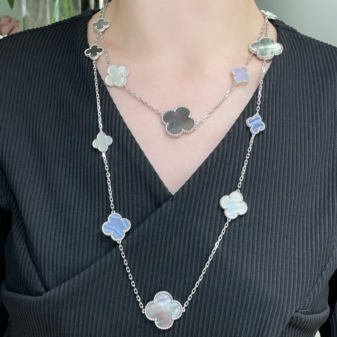 [Mystic]CLOVER 16 MOTIF CHALCEDONY MOP SILVER NECKLACE