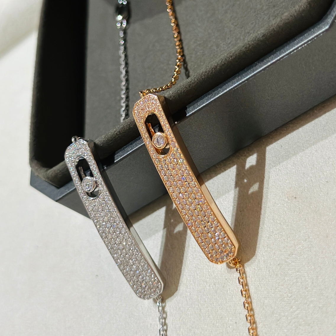 [Mystic JURI]MOVE CLASSIQUE DIAMOND PAVED BRACELET