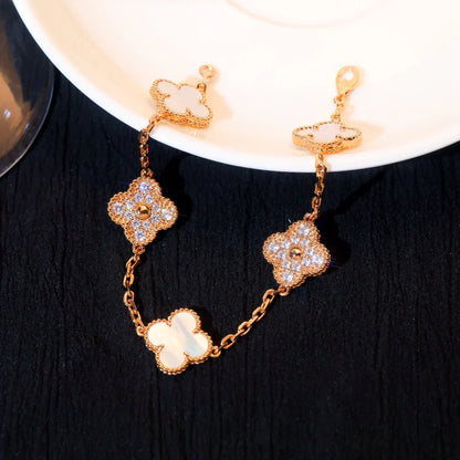 [Mystic-new]CLOVER WHITE PEARL MOP 5 MOTIF BRACELET COLLECTION