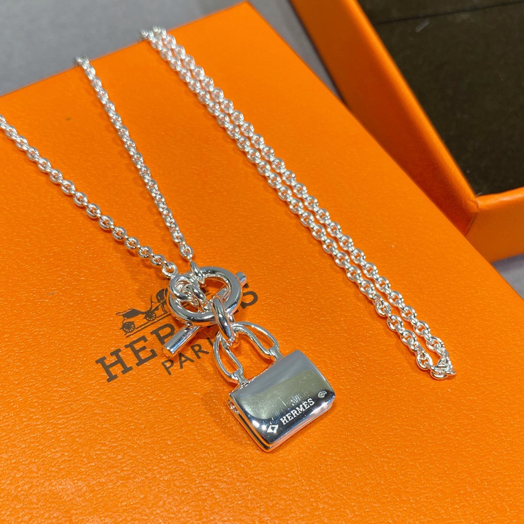 [Mystic]CONSTANCE PEDANT SILVER NECKLACE