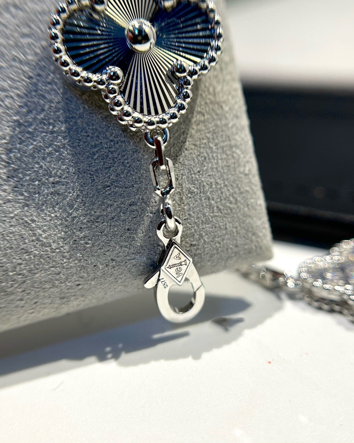[Mystic]CLOVER 5 MOTIF SILVER DIAMOND BRACELET