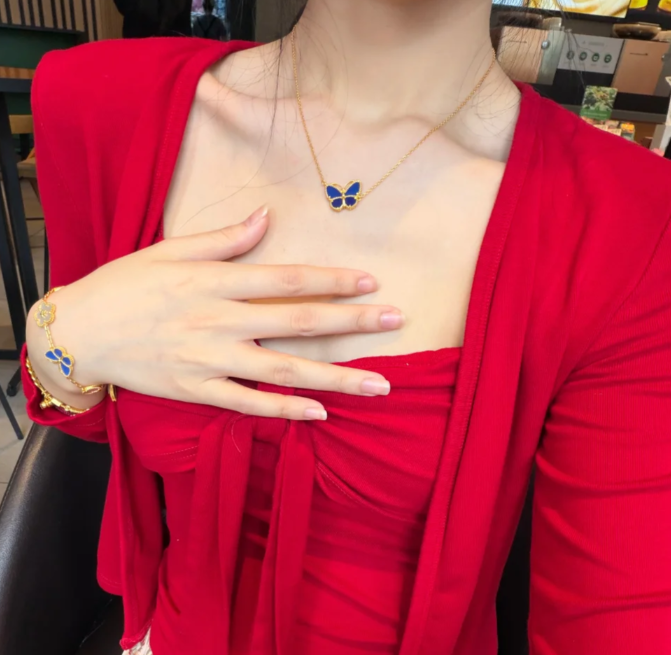 [Mystic]BUTTERFLY BLUE   NECKLACE