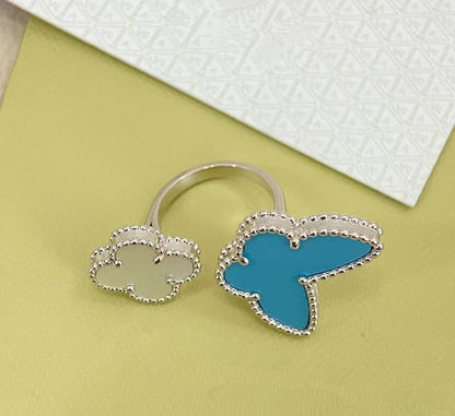 [Mystic]LUCKY BLUE BETWEEN THE FINGER RING