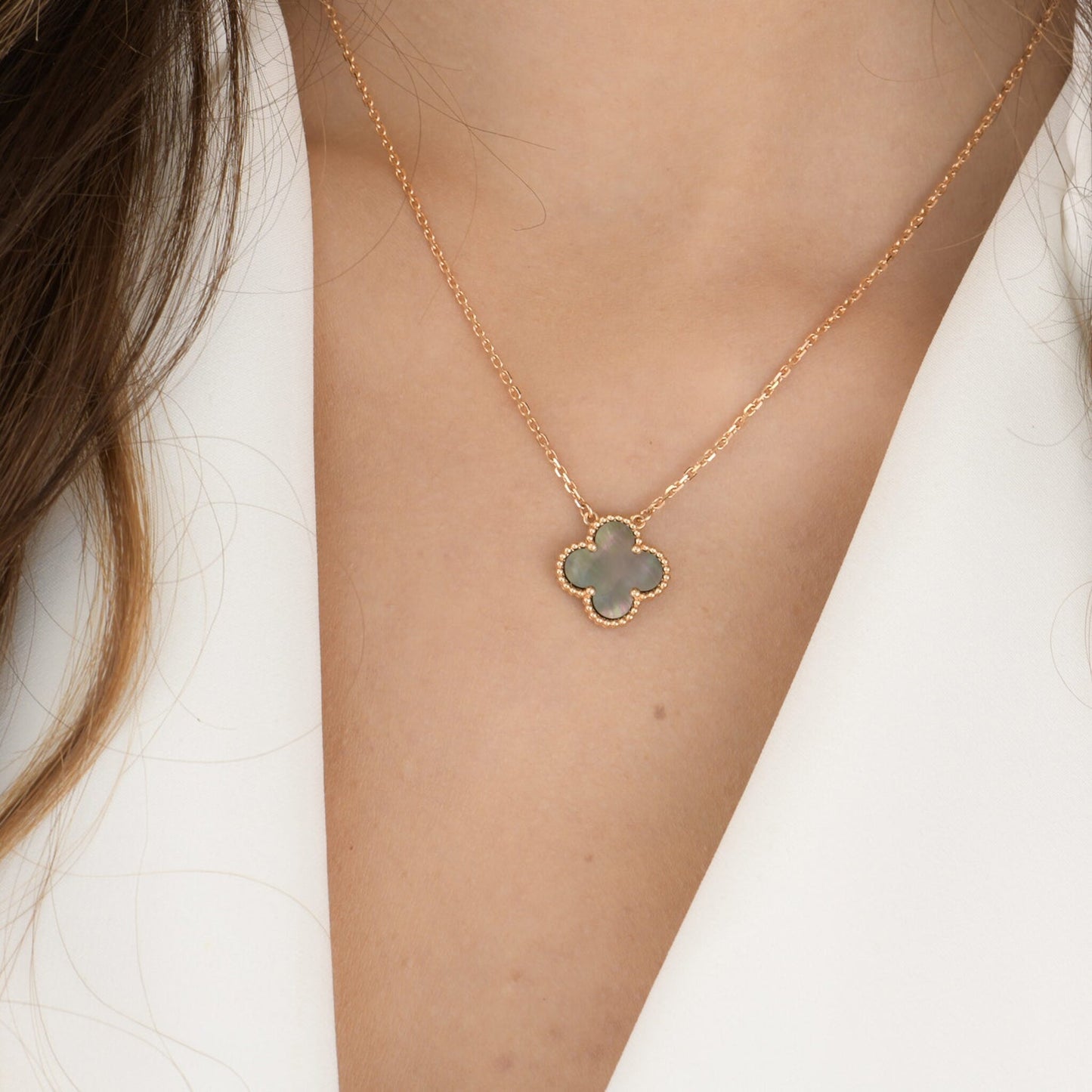 [Mystic]CLOVER 15MM  GRAY MOTHER OF PEARL NECKLACE