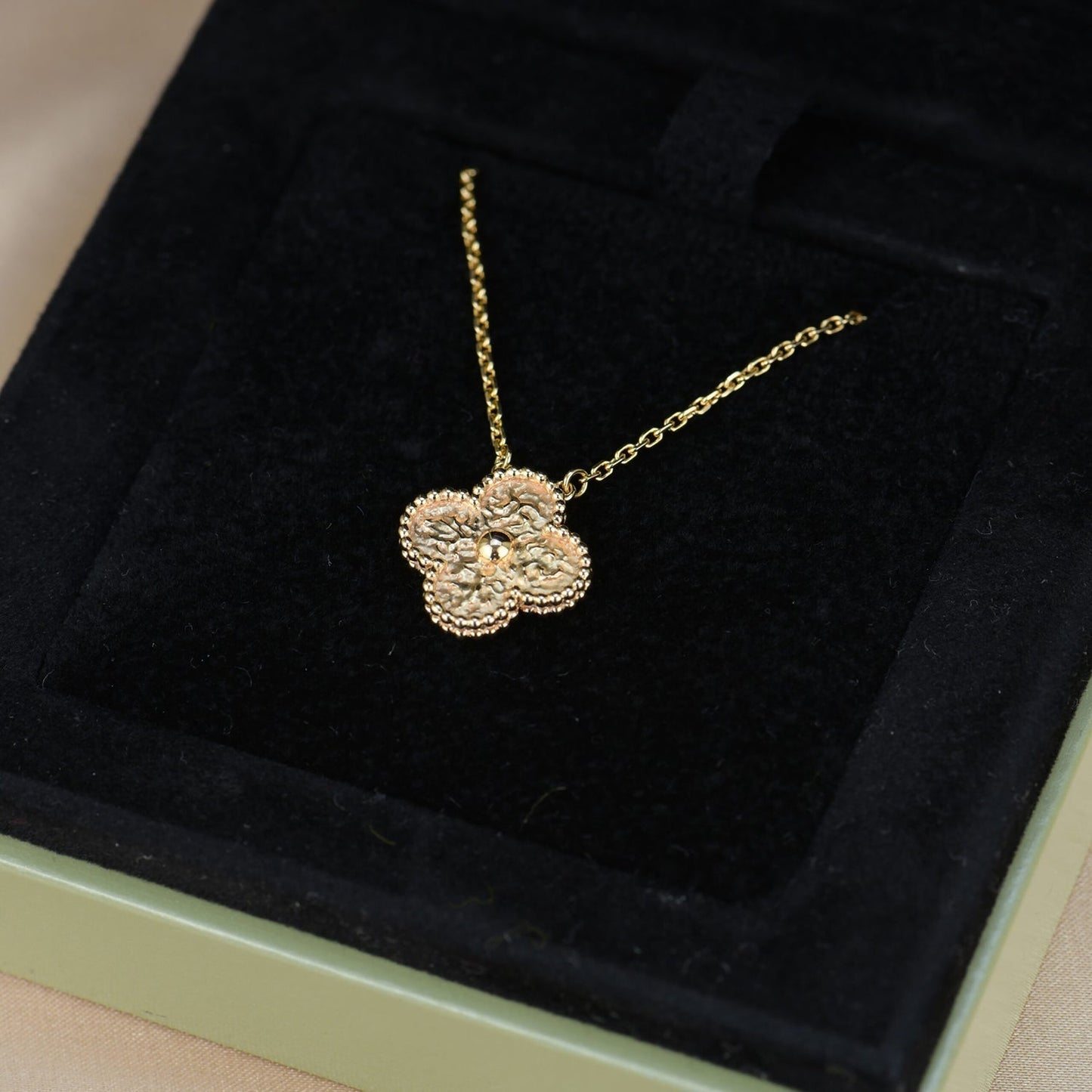 [Mystic]CLOVER 15MM  BRONZING NECKLACE