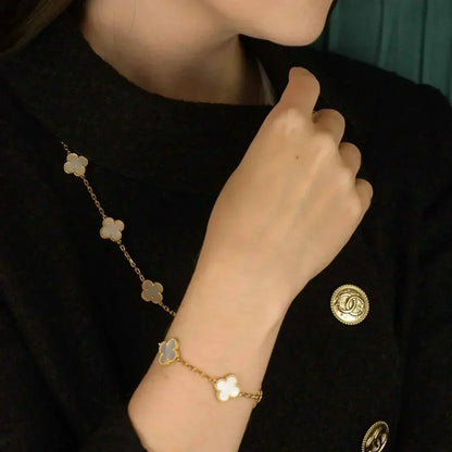 [Mystic]CLOVER  5 MOTIF WHITE MOP BRACELET