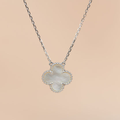 [Mystic]CLOVER  15MM WHITE MOTHER-OF-PEARL SILVER