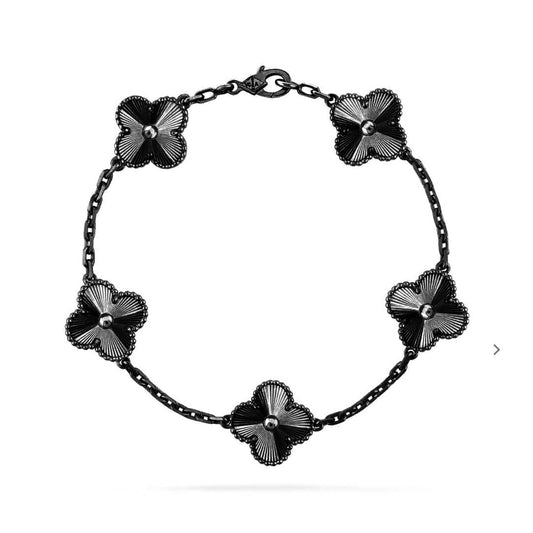 [Mystic-new]CLOVER 5 MOTIF BLACK BRACELET