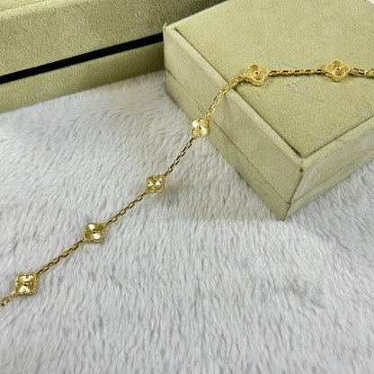 [Mystic-new]CLOVER 6 MOTIF DIAMOND BRACELET