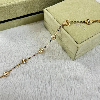 [Mystic-new]CLOVER 6 MOTIF DIAMOND BRACELET