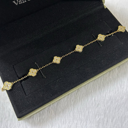 [Mystic-new]CLOVER 6 MOTIF DIAMOND BRACELET