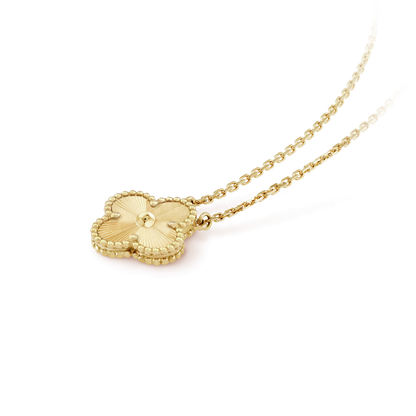 [Mystic]CLOVER 15MM LASER NECKLACE