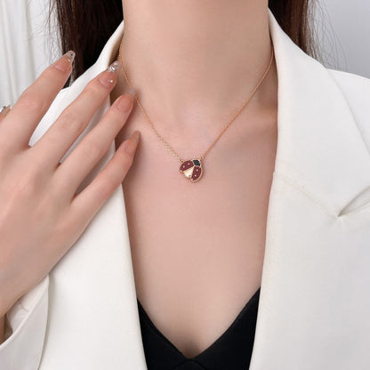 [Mystic]LUCKY  CARNELIANS LADYBUG NECKLACE