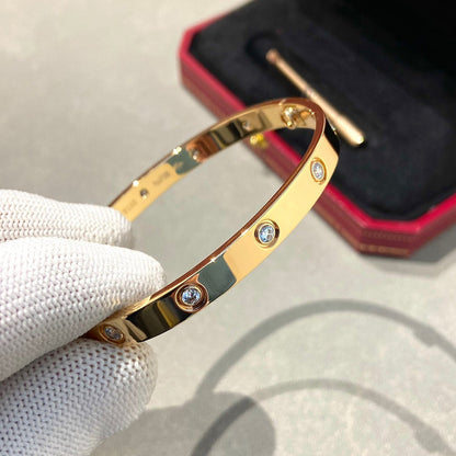 [Mystic]LOVE BRACELET 6.1MM 10 DIAMONDS