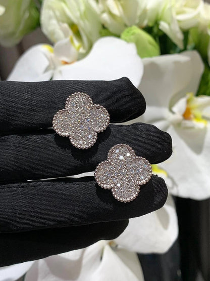 [Mystic]CLOVER 20MM MOTIFS DIAMOND STUD EARRINGS SILVER