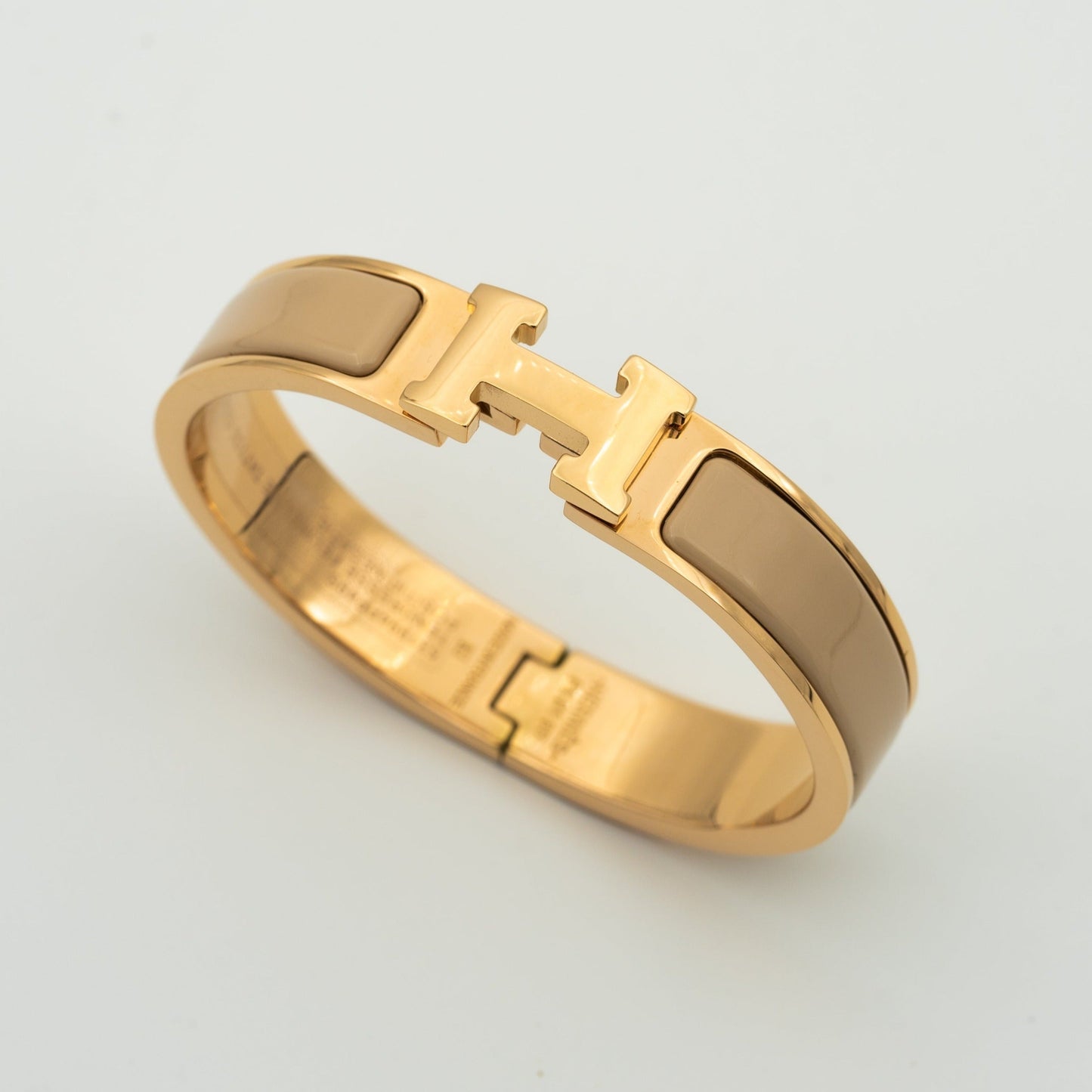 [Mystic]H GREY BRACELET